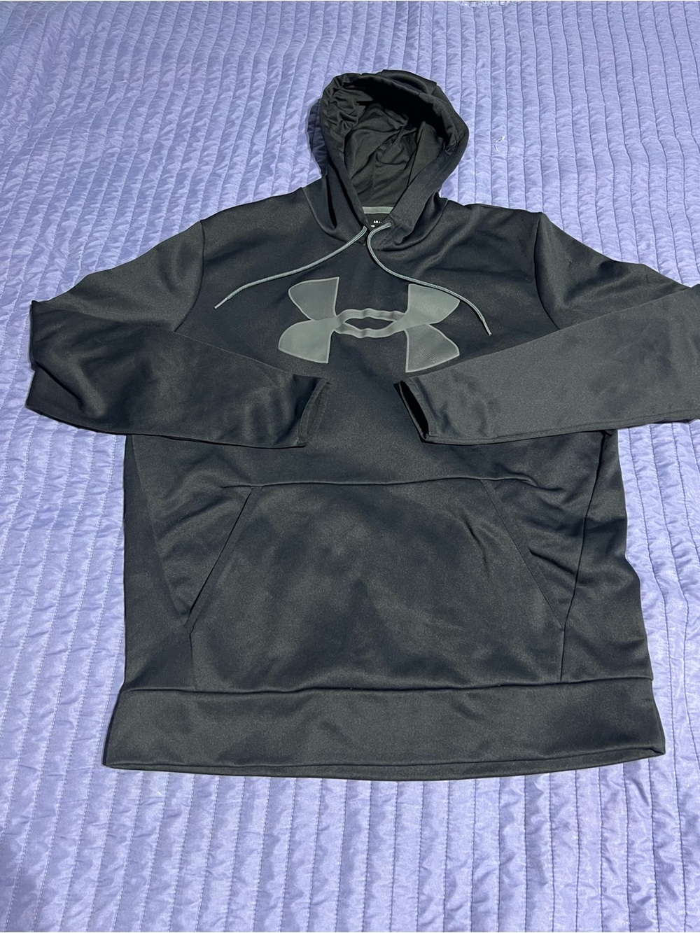 Under Armour Men Black Pullover loose/coupe Lache Hoodie with Large Logo size L